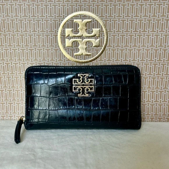 Tory Burch Britten Embossed zip continental wallet - Picture 2 of 8